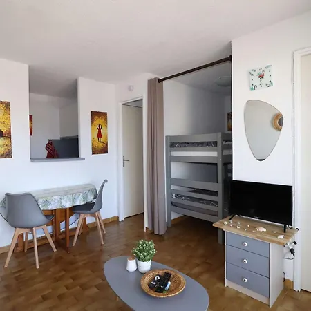 Avec Terrasse, Proche - 5 Pers. - Fr-1-307-304
